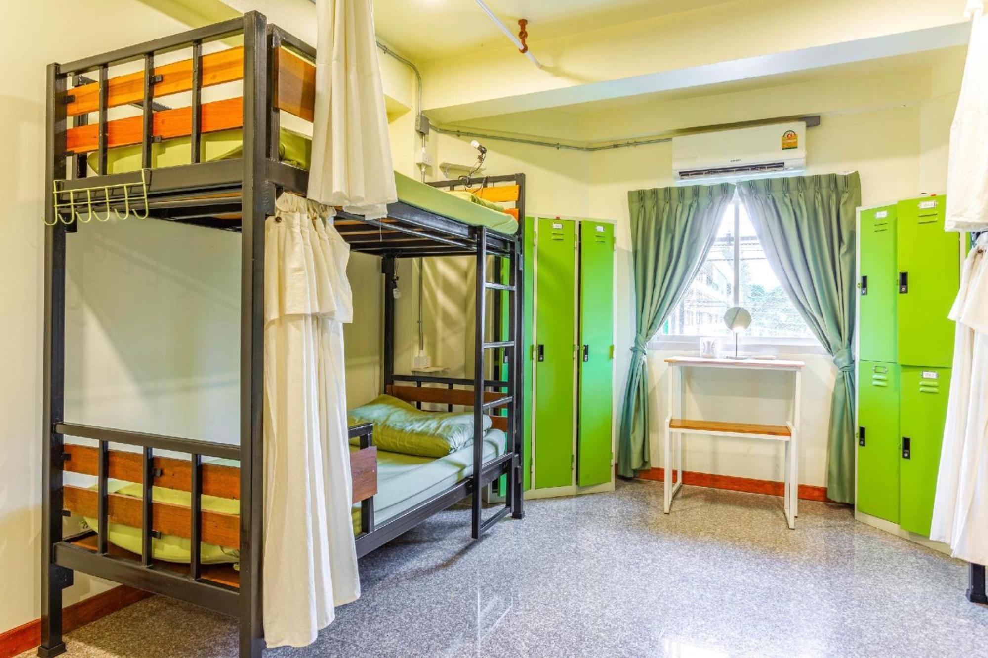 OYO 928 Leaf Hostel Chiang Mai Eksteriør billede