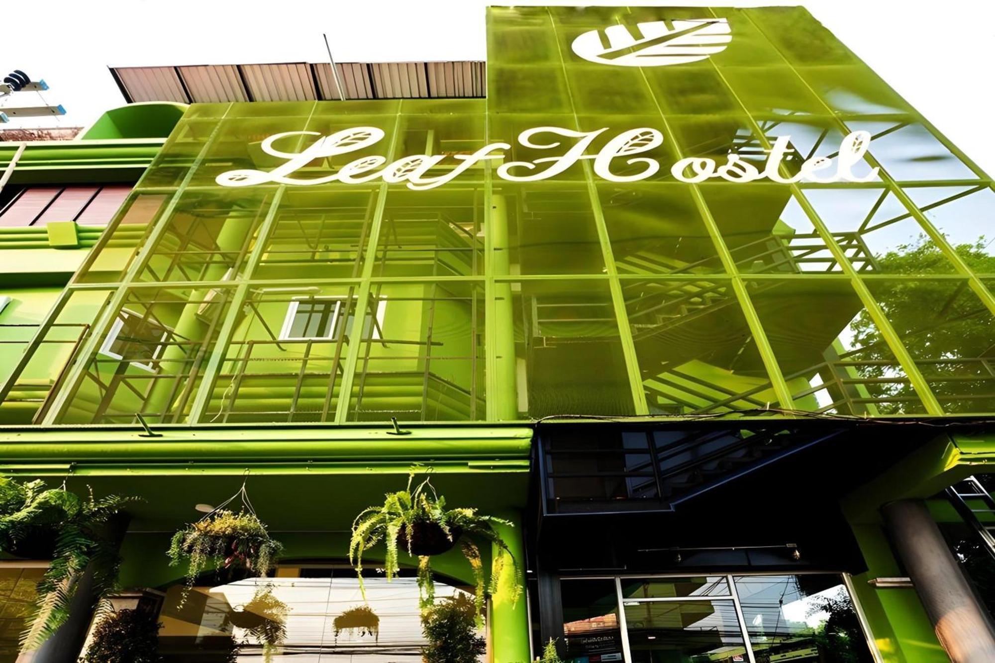 OYO 928 Leaf Hostel Chiang Mai Eksteriør billede